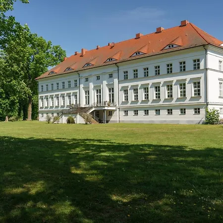 Schloss Apartment Retzow (Mecklenburg-Vorpommern)