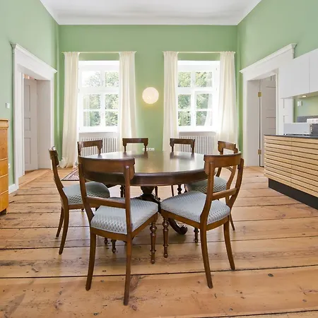 Apartament Schloss Retzow (Mecklenburg-Vorpommern)