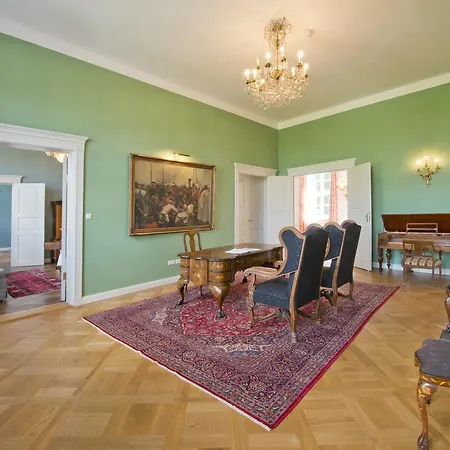 Schloss Apartment *