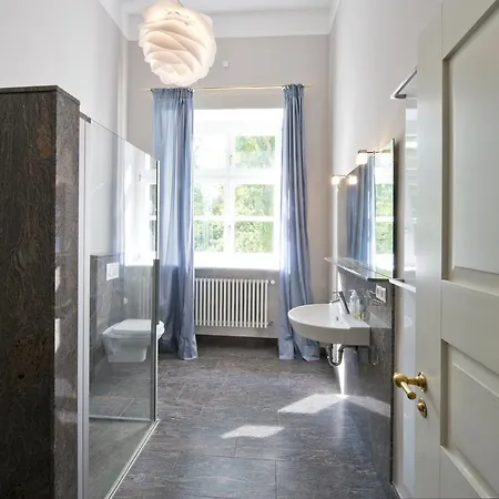 Schloss Retzow (Mecklenburg-Vorpommern)