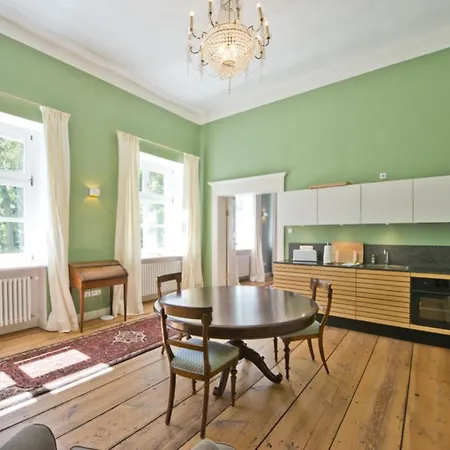Apartament Schloss Retzow (Mecklenburg-Vorpommern)